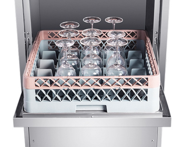 Glasswasher